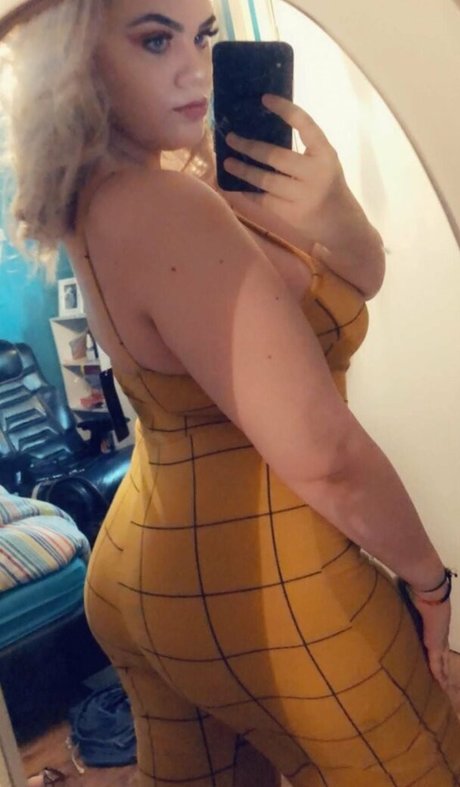 Molly Georgia Leach pornographic actress img