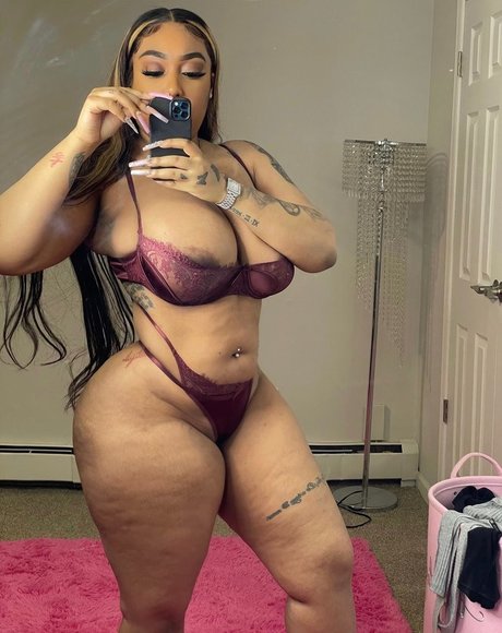 kinkykior star xxx pictures