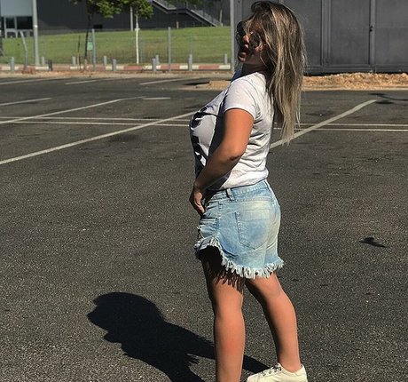 May Tehila Zafrani star pretty pic