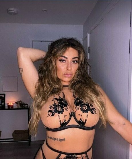 newlolabunny erotic model pics