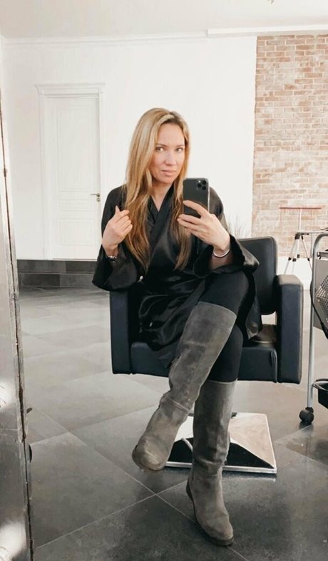 skinny big ass onlyfans art nude pics