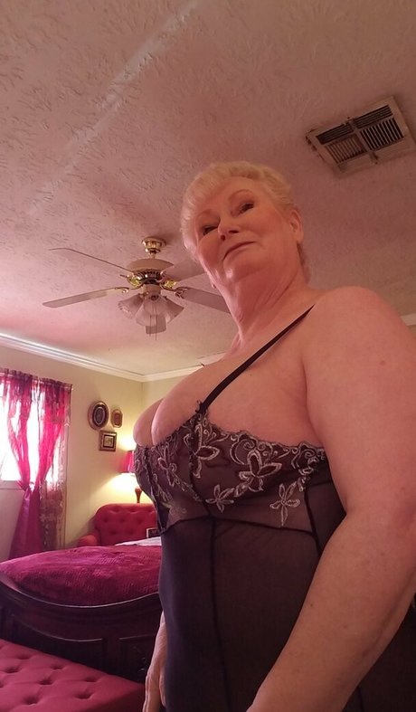 black xxx onlyfans art naked galleries