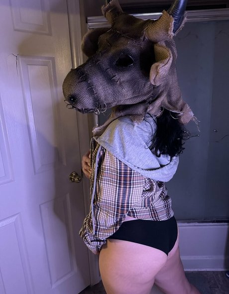 Goddess Ray nude star pics