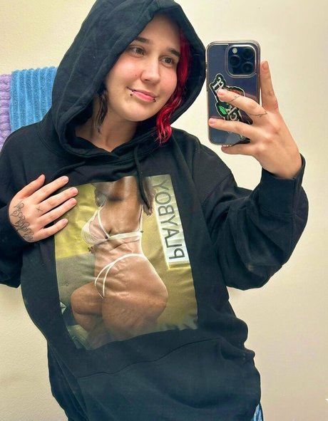 Goddess Ray exclusive model img