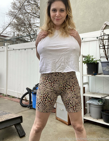 lindsaymariefelton pornographic actress photo