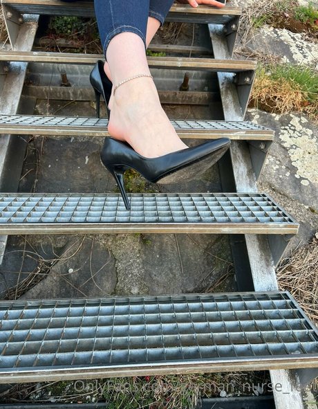 german nurse feet star nude pics