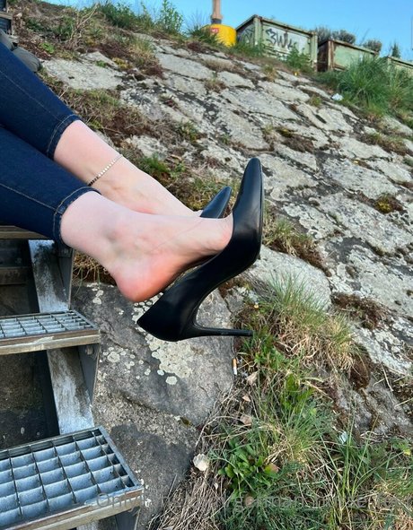 german nurse feet pretty star pics