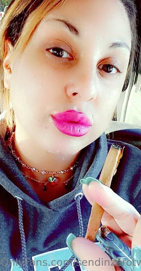 sendinzerotwo model perfect image