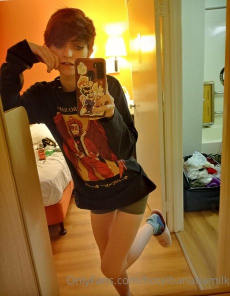 hotelbananamilk star sex images