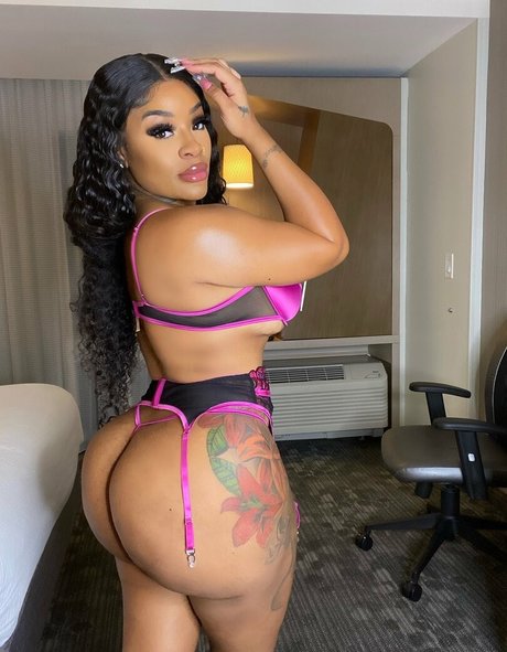 Lickmykakez pornstar nice archive