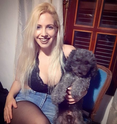 Maria Celeste model nude pic