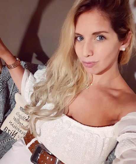 Maria Celeste model beautiful image