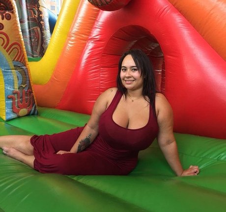 Erica Blaalz xxx pornstar photo