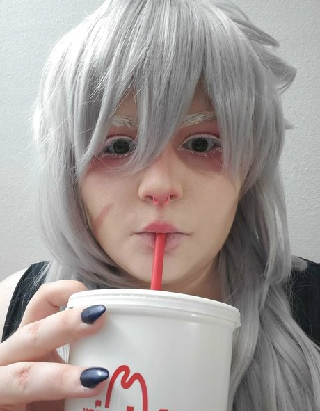 awoo exe best model pictures