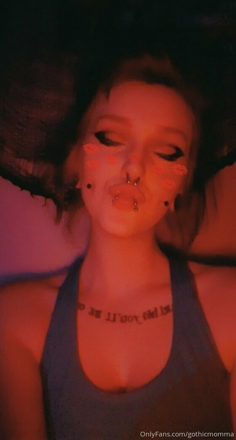 gothicmomma porn actress image