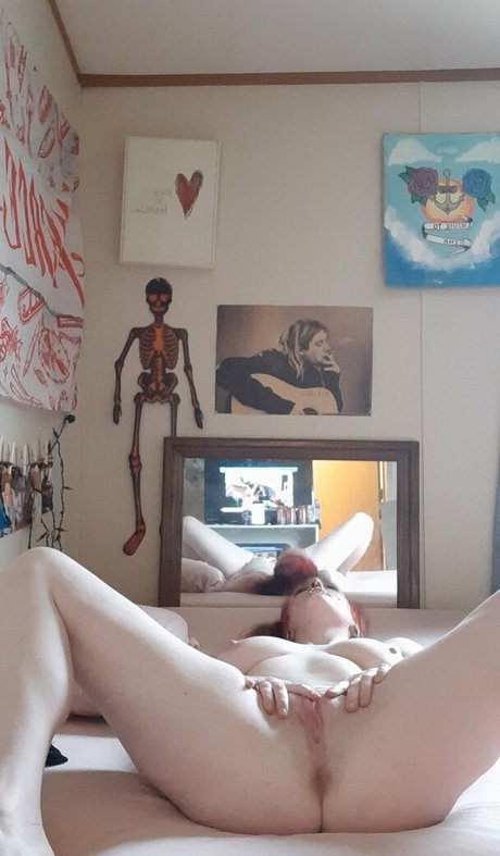 gothicmomma star free img