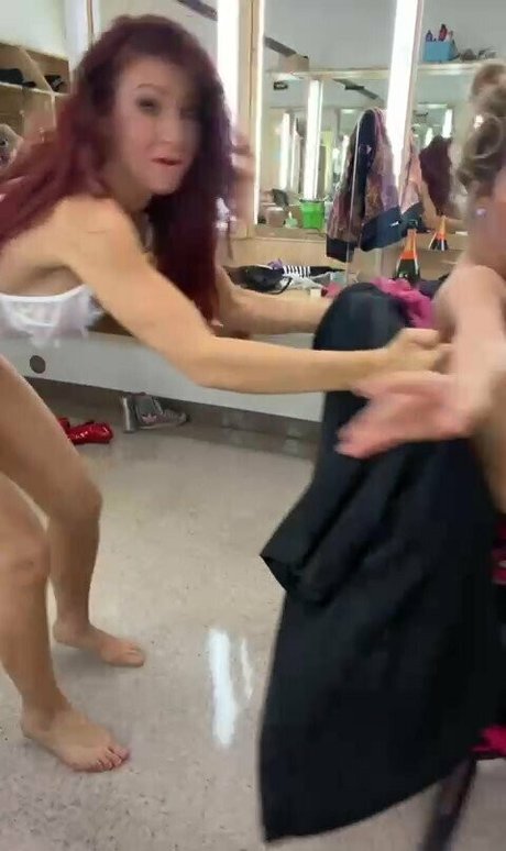 asian brunette onlyfans pretty gallery