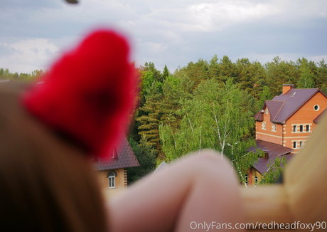 redheadfoxy90 best star pic