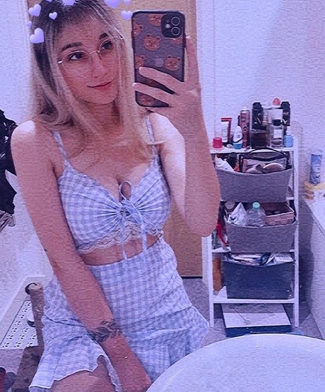 Maya ASMR pornstar nudes img