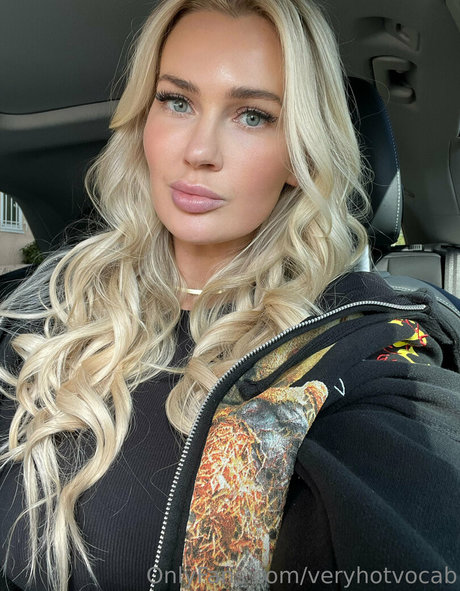 veryhotvocab model beautiful picture