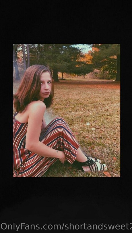 shortandsweet24 beautiful pornstar img