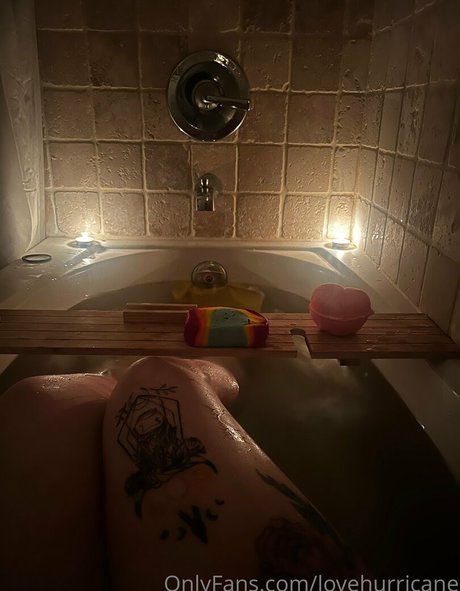 princessleiaher naked star image