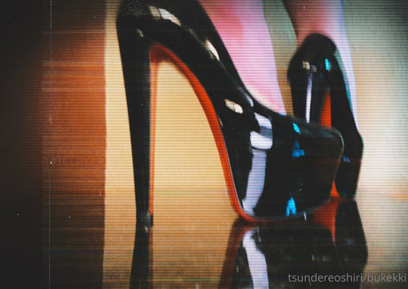 bukekki pretty model pic