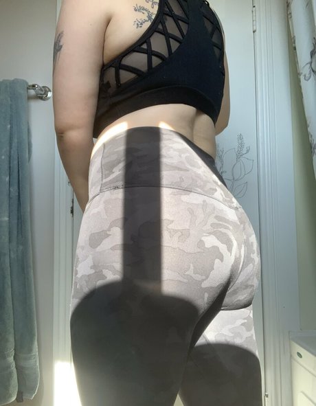 alyssacarterfreex star erotic galleries