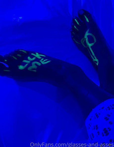 ebony feet onlyfans adult photos