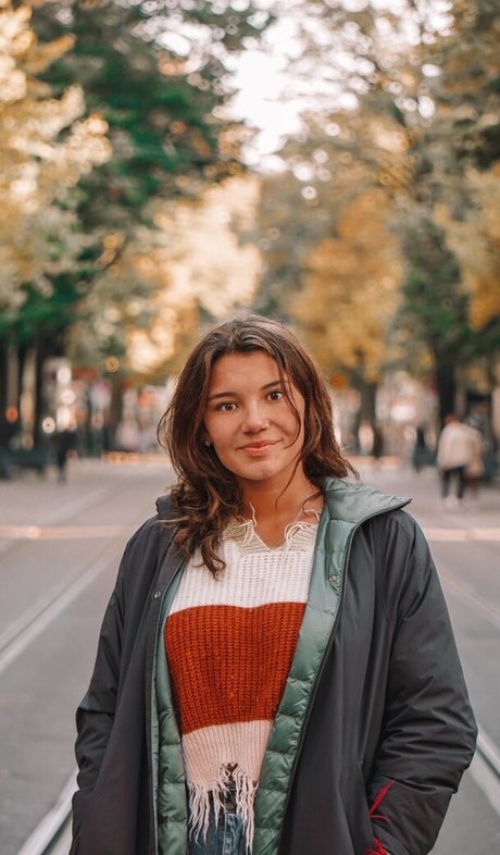 Hannah Malvone free model picture