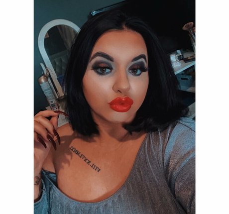 meg bxxx pornstar erotic image