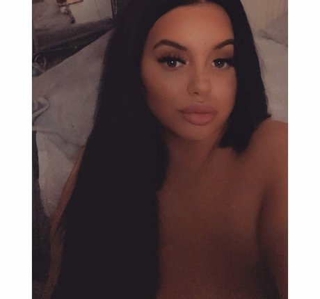 model onlyfans free photo