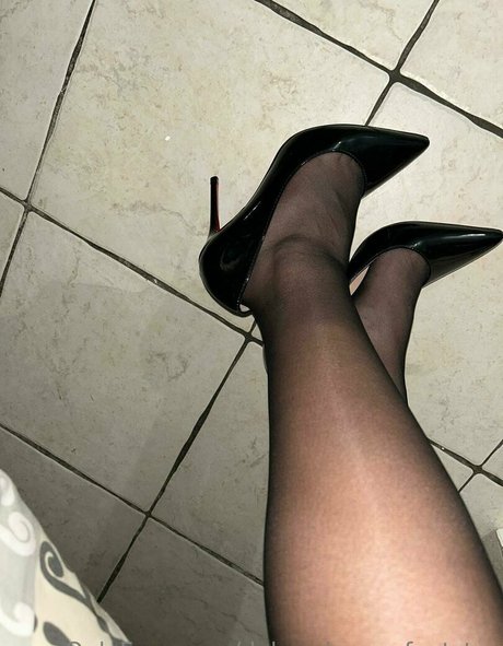 deborah ass feetstar pretty star pics