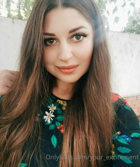 adelinaroccos model xxx gallery