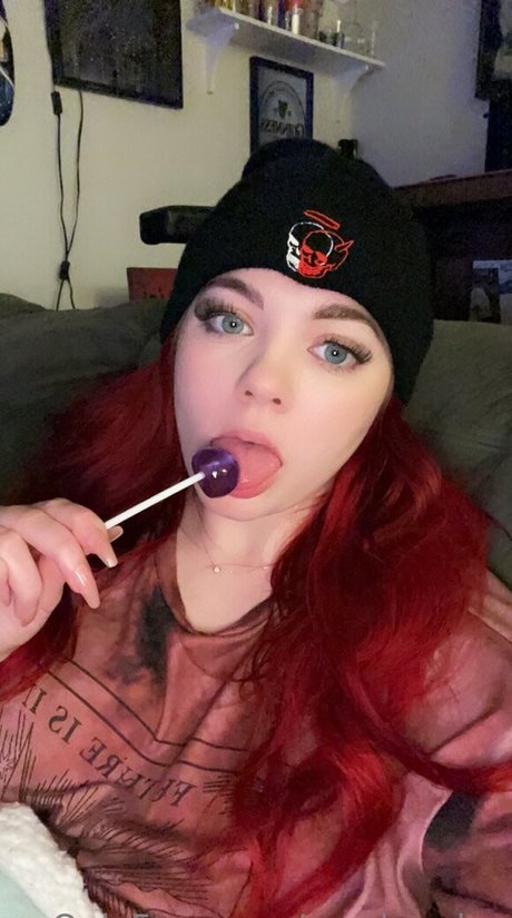 candyredxx pornstar erotic img