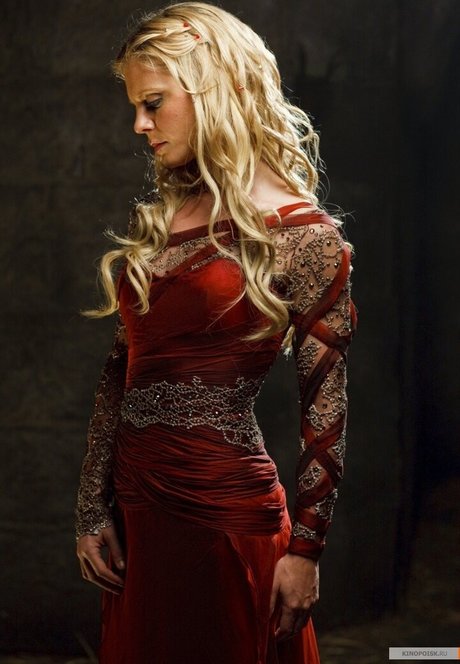 Emilia Fox porn model img