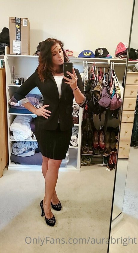 aurabright beautiful pornstar image