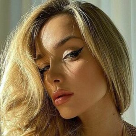 tranny onlyfans beautiful gallery