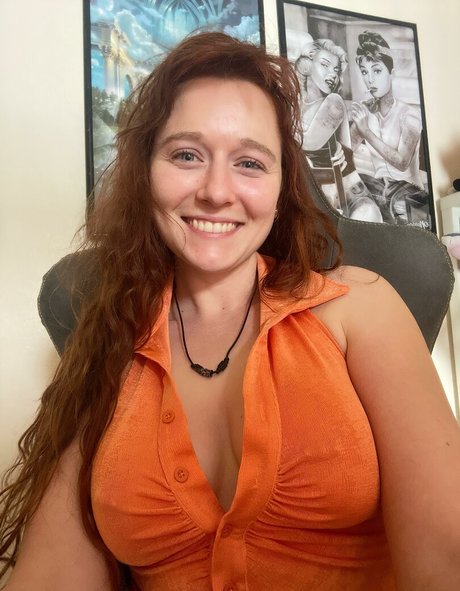 Cosmonaughtie model nice image