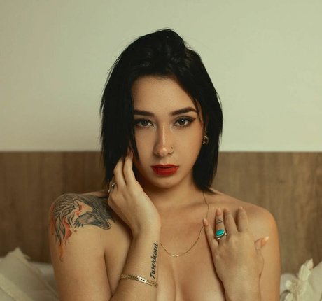 Karen Cabrera nudes model pic