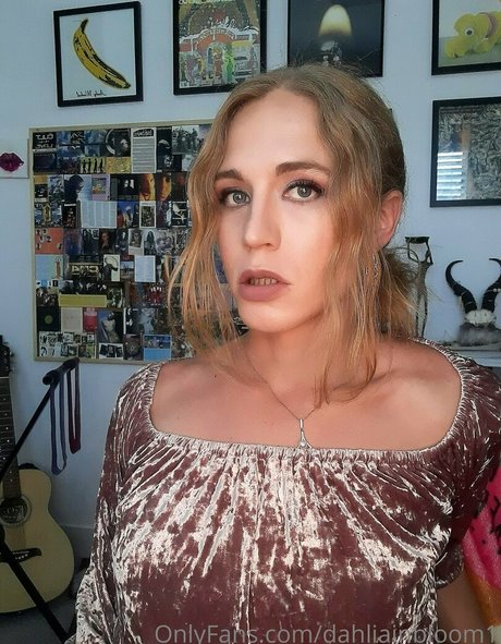 big tits teen onlyfans hot sexy picture