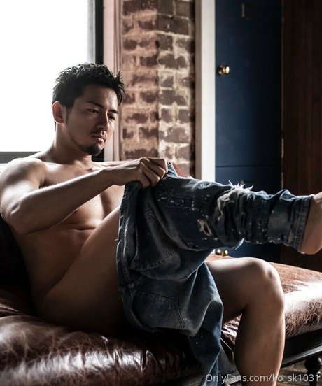 petite asian onlyfans xxx pics