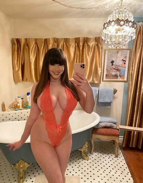 clairesinclairxo star nice picture