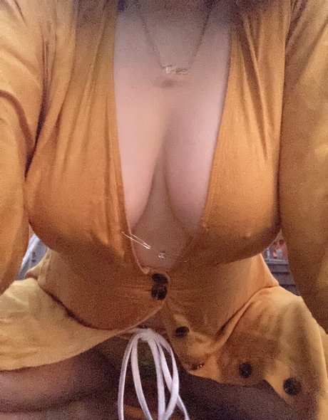 big tits skinny onlyfans pornographic pic