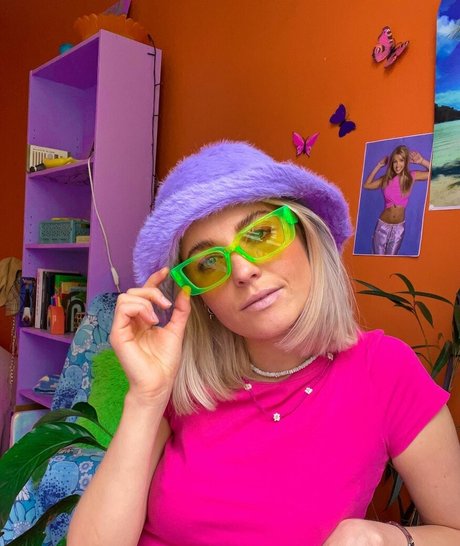 vildings pornstar pretty image