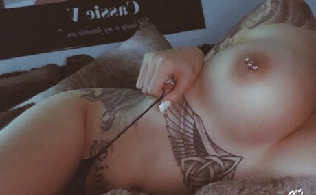 Cassie Vanity hot star archive