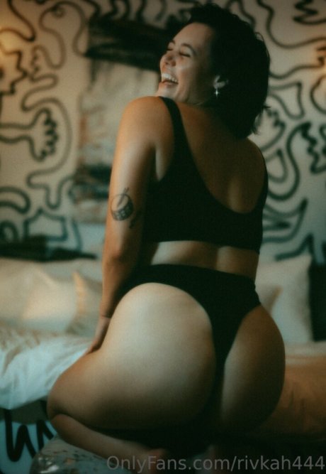 Rivkah nude star pictures