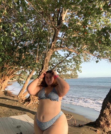 LuciaMaison model pretty gallery