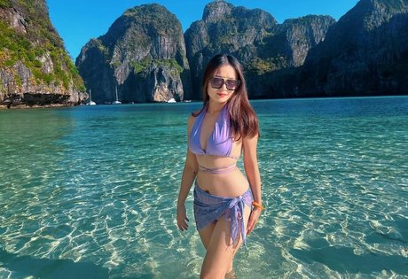 Naga Girls sex star pictures