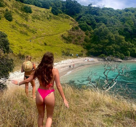 Amber Lee Lockhart hot star picture